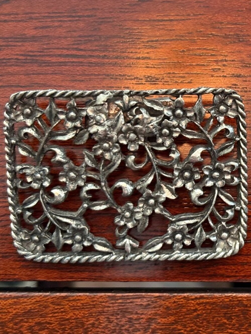 Pair of vintage silver-tone decrotive shoe buckles w/ ornate designs